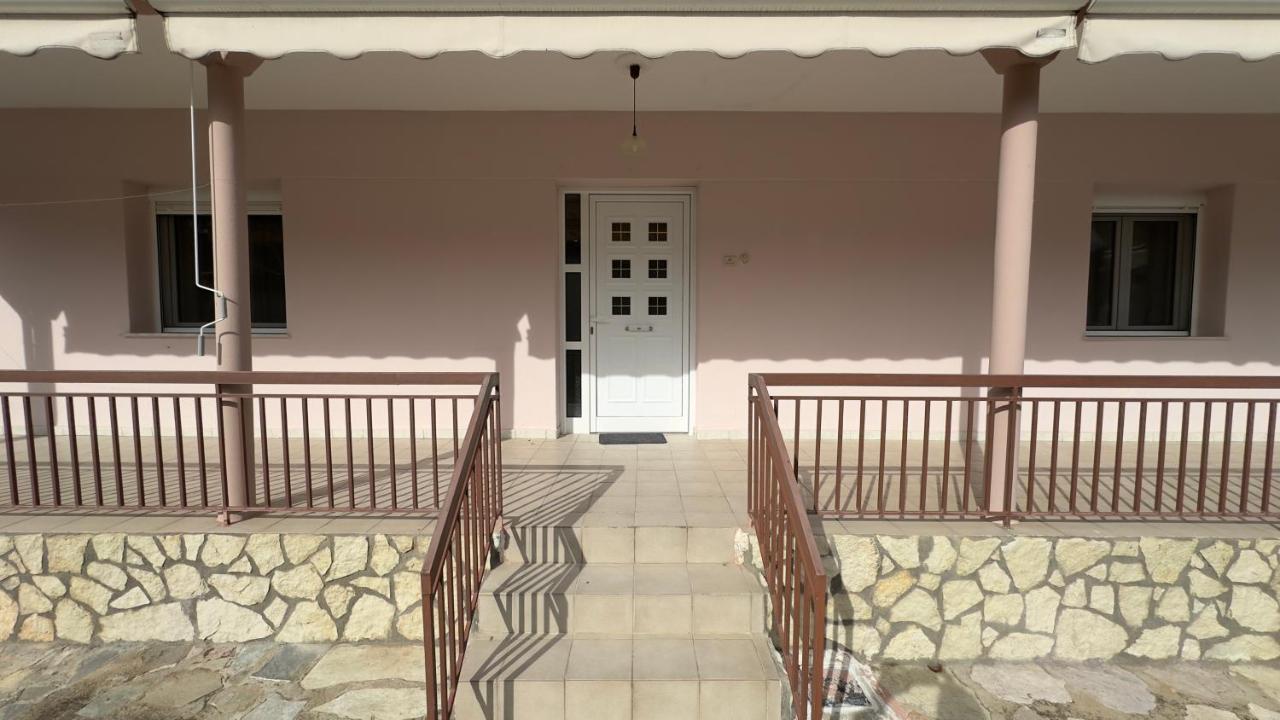 Bt'S Home Trikala  Exterior photo